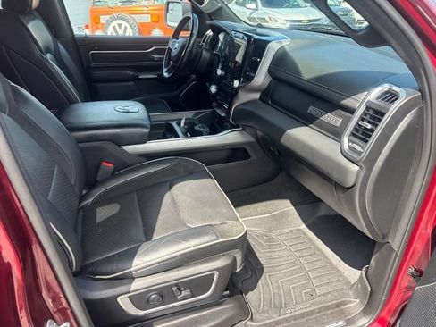 Used 2021 RAM 1500 Laramie w/ Sport Appearance Package AWD/4WD image 12