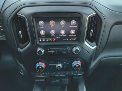 Used 2019 GMC Sierra 1500 AT4 w/ AT4 Premium Package image 8