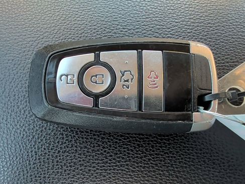 Used 2018 Ford Fusion S image 18