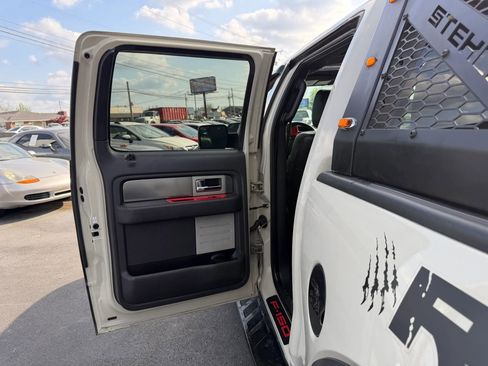 Used 2013 Ford F150 Raptor w/ Luxury Equipment Group image 38