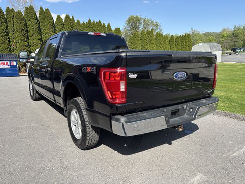 Used 2023 Ford F150 XLT w/ Trailer Tow Package AWD/4WD image 5