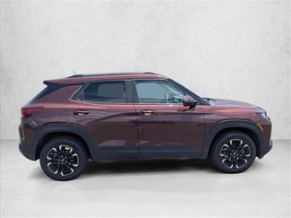 Used 2022 Chevrolet TrailBlazer LT w/ Convenience Package FWD video 4