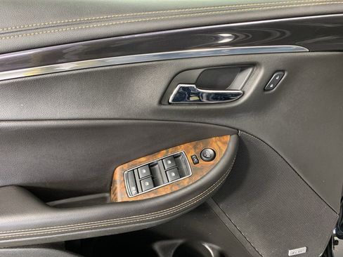 Used 2015 Chevrolet Impala LT image 15