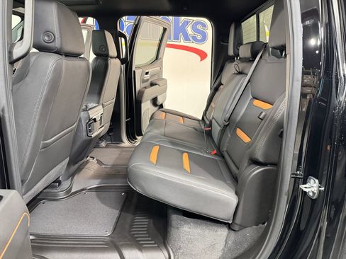 New 2026 GMC Sierra 1500 AT4 w/ AT4 Premium Package AWD/4WD image 15