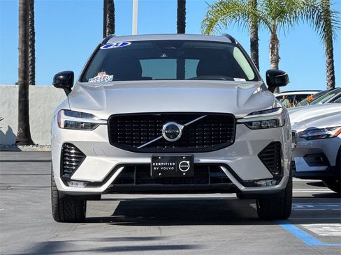 Certified 2023 Volvo XC60 B5 Plus image 8