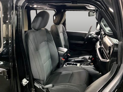Used 2020 Jeep Wrangler Unlimited Sport S AWD/4WD image 9