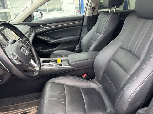 Used 2022 Honda Accord EX-L image 9