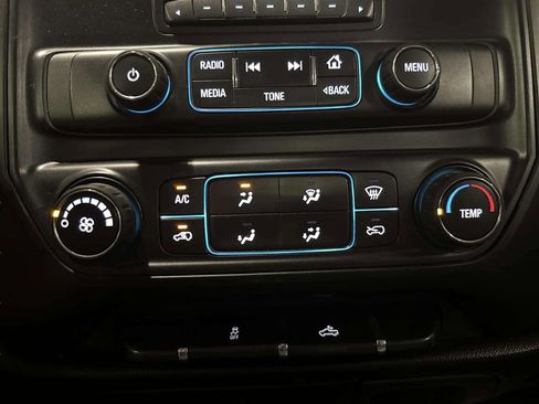 Used 2017 Chevrolet Silverado 2500 W/T AWD/4WD image 30