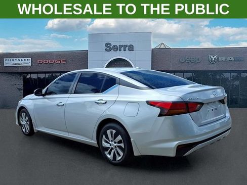 Used 2020 Nissan Altima 2.5 S FWD image 4