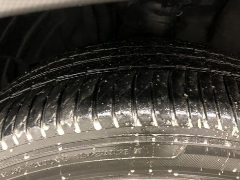 Used 2021 Subaru Ascent Limited w/ Technology Package image 30