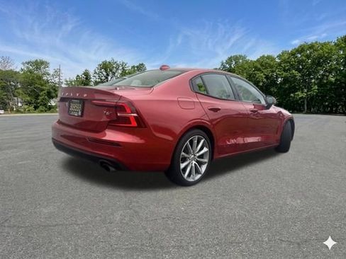 Used 2020 Volvo S60 T6 Momentum w/ Premium Package AWD/4WD image 6