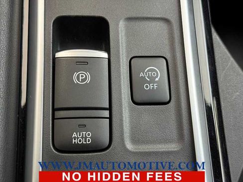 Used 2022 Nissan Pathfinder SL w/ SL Premium Package image 37