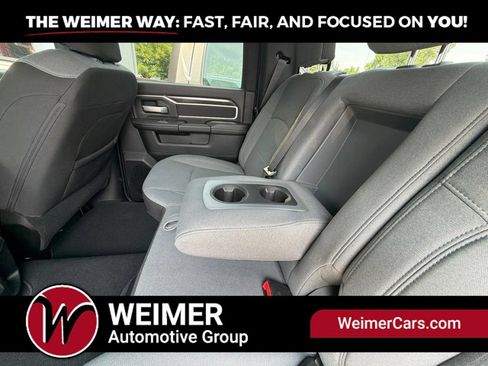 Used 2024 RAM 2500 Big Horn w/ Towing Technology Group AWD/4WD image 7