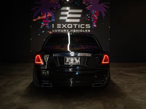 Used 2015 Rolls-Royce Ghost RWD image 5