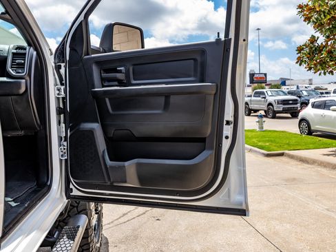 Used 2026 RAM 3500 Tradesman AWD/4WD image 38