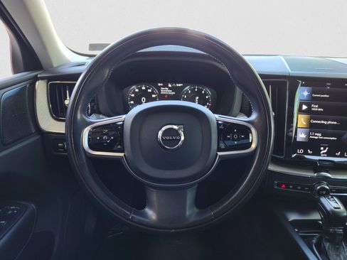 Used 2021 Volvo XC60 T5 Inscription w/ Climate Package AWD/4WD image 15