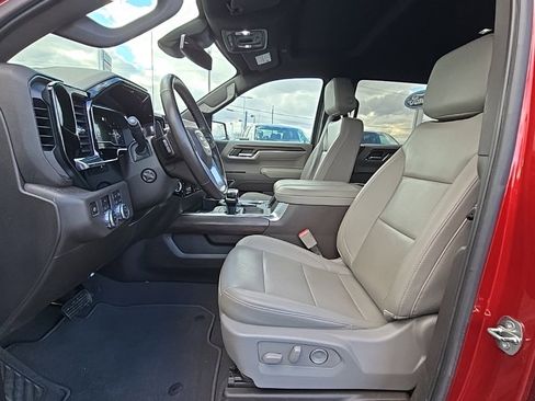 Used 2023 GMC Sierra 1500 SLT w/ SLT Convenience Package image 10