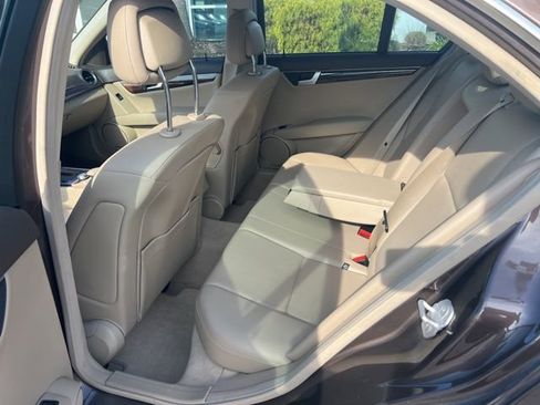 Used 2014 Mercedes-Benz C 250 Sedan image 11