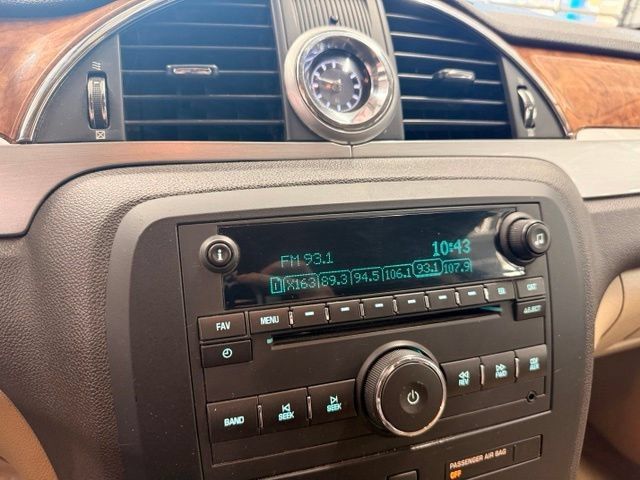 Used 2011 Buick Enclave CXL w/ Trailering Provision Package AWD/4WD image 11