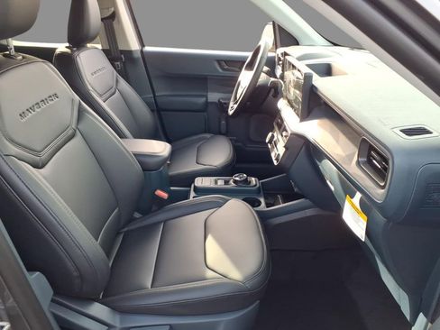 New 2026 Ford Maverick Lariat w/ Black Appearance Package image 13