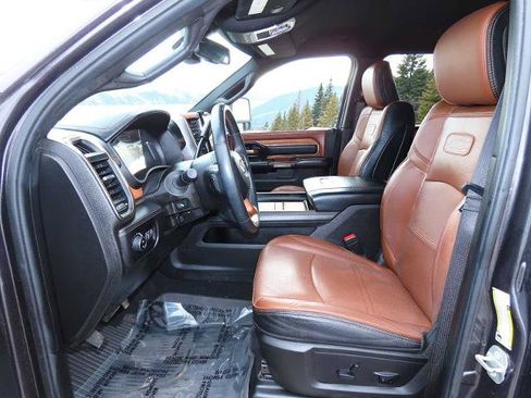 Used 2023 RAM 3500 Limited image 14