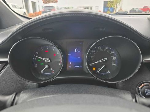 Used 2018 Toyota C-HR XLE FWD image 20