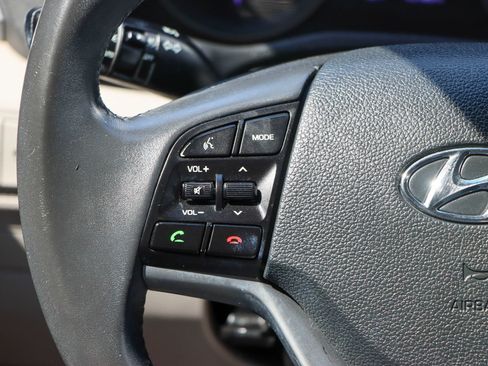 Used 2016 Hyundai Tucson Sport FWD image 28