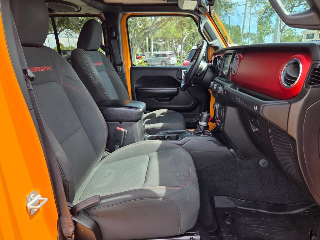 Certified 2021 Jeep Wrangler Unlimited Rubicon AWD/4WD image 19