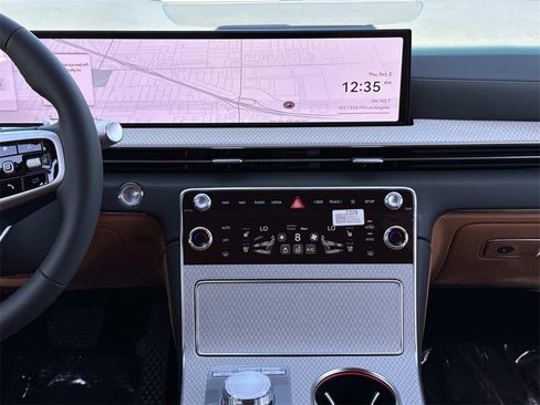 New 2026 Genesis GV80 2.5T Advanced image 7