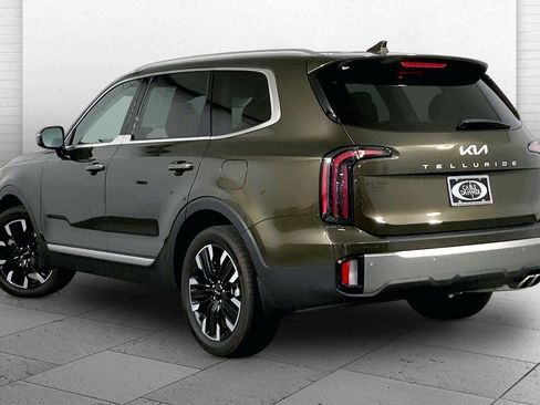 Certified 2025 Kia Telluride SX w/ SX Captain's Chair Package AWD/4WD image 11