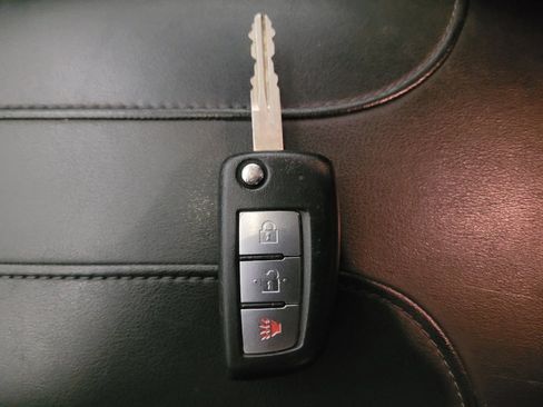 Used 2019 Nissan Rogue Sport S FWD image 32