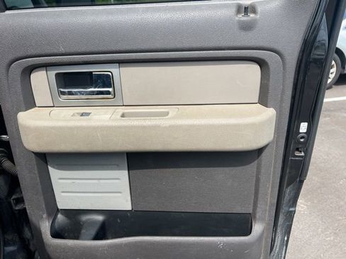Used 2010 Ford F150 4x4 SuperCrew image 12