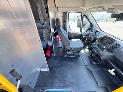 Used 2024 RAM ProMaster 3500 w/ Delivery Van Package FWD image 17