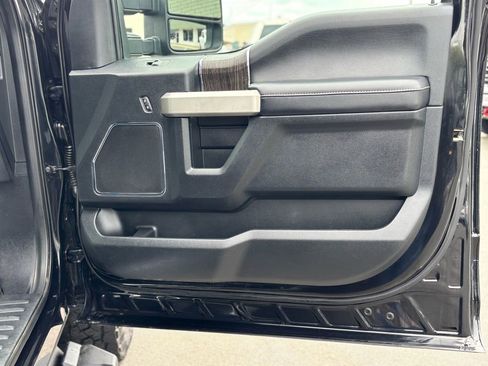 Used 2021 Ford F350 Lariat w/ Lariat Value Package image 32