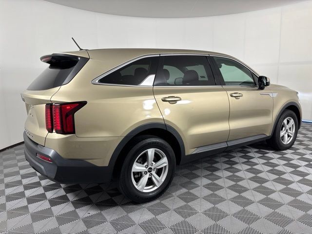 Used 2021 Kia Sorento LX FWD image 36