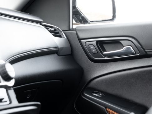 Used 2019 Chevrolet Tahoe Premier image 15