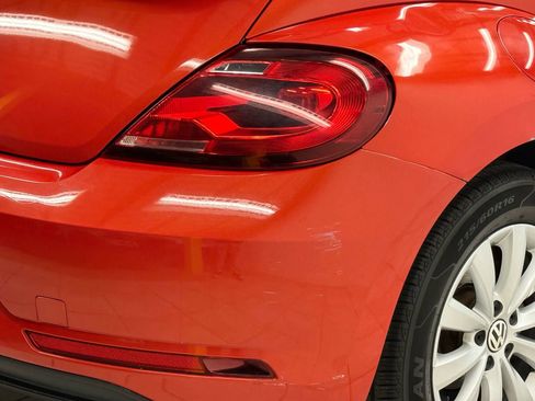 Used 2017 Volkswagen Beetle 1.8T S image 10