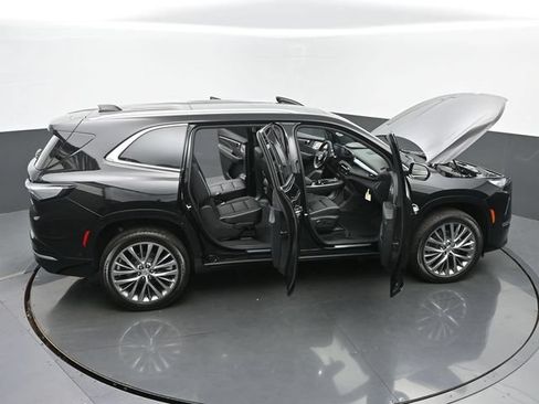 New 2026 Buick Enclave Avenir w/ Super Cruise Package FWD image 67