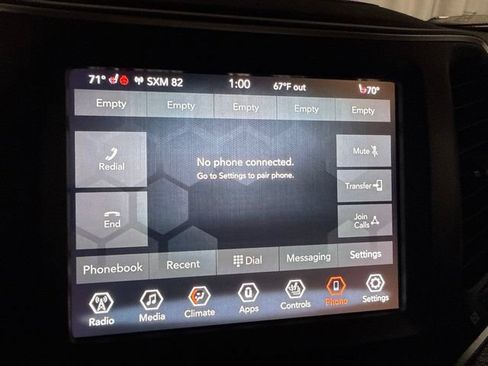 Used 2022 Jeep Cherokee Latitude Lux w/ Mopar Interior Package AWD/4WD image 20