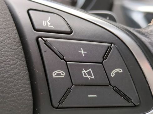 Used 2019 INFINITI QX30 AWD w/ Navigation Package image 26