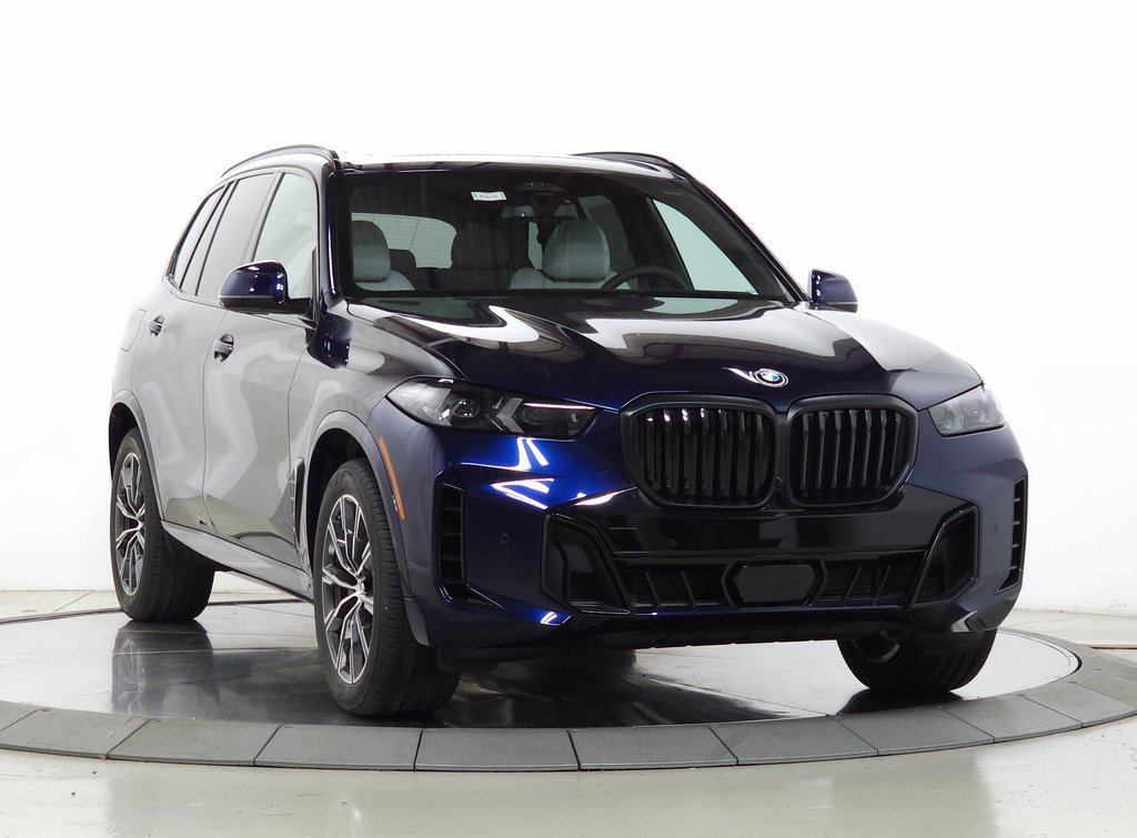 Used 2026 BMW X5 xDrive40i w/ M Sport Package AWD/4WD image 1