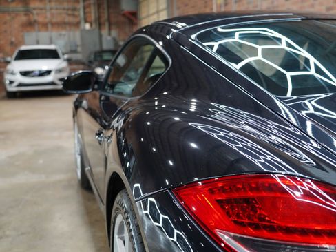 Used 2009 Porsche Cayman S image 25