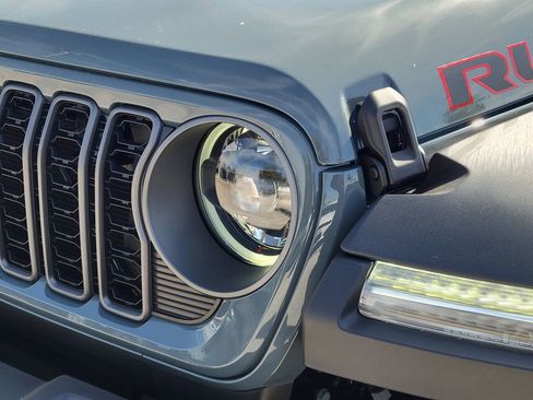 New 2026 Jeep Wrangler Unlimited Rubicon w/ Safety Group image 22