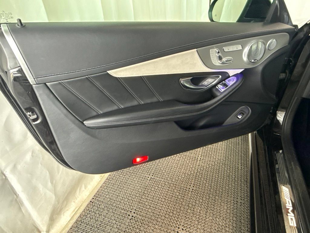 Used 2020 Mercedes-Benz C 63 AMG S image 7