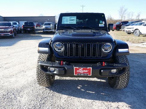 New 2026 Jeep Wrangler Unlimited Rubicon image 8