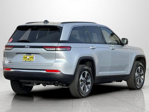 New 2024 Jeep Grand Cherokee Limited 4xe w/ Luxury Tech Group II image 5