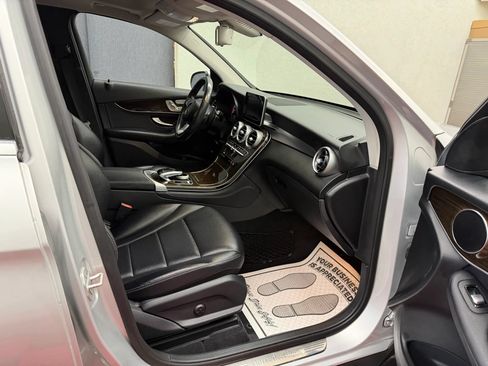 Used 2016 Mercedes-Benz GLC 300 4MATIC image 9