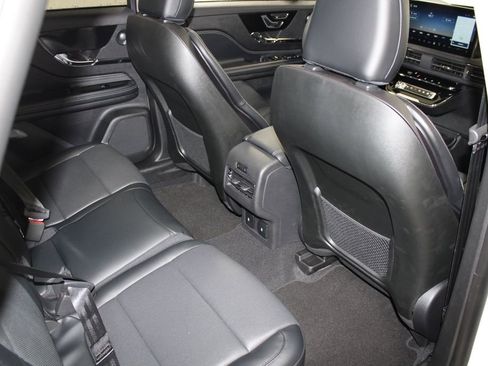 New 2026 Lincoln Corsair Reserve image 32