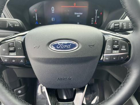 Used 2023 Ford Escape Active AWD/4WD image 17