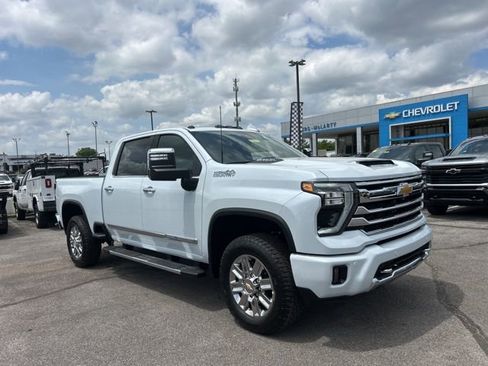 New 2026 Chevrolet Silverado 2500 High Country w/ Technology Package AWD/4WD image 1